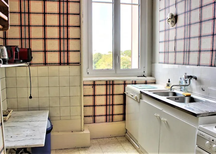 L'aigue Marine Apartment